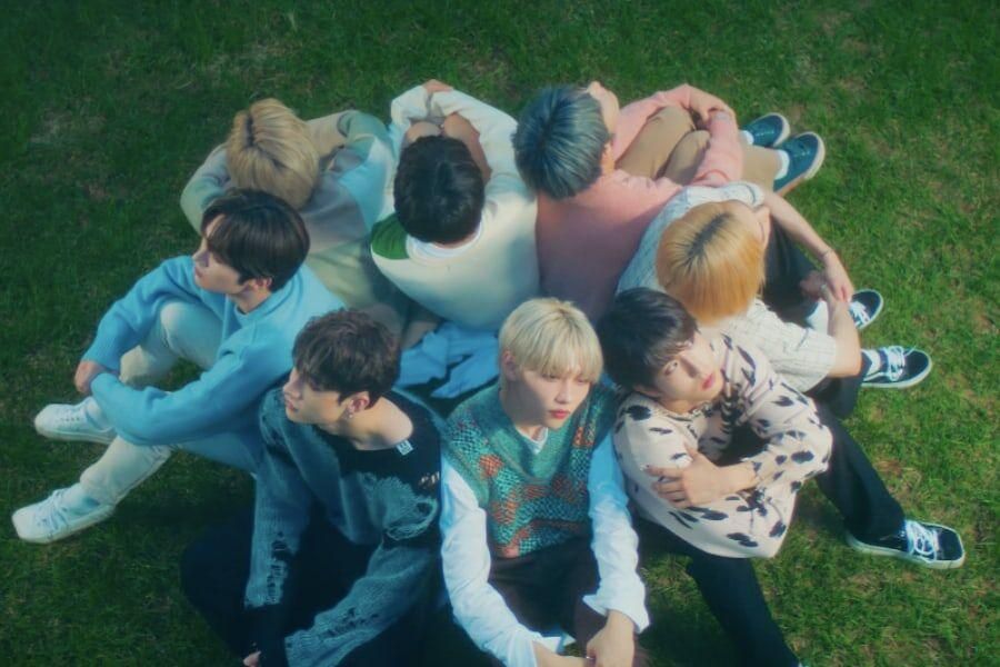 Stray Kids aspire à un amour perdu dans leur nouveau clip vidéo «Ex»