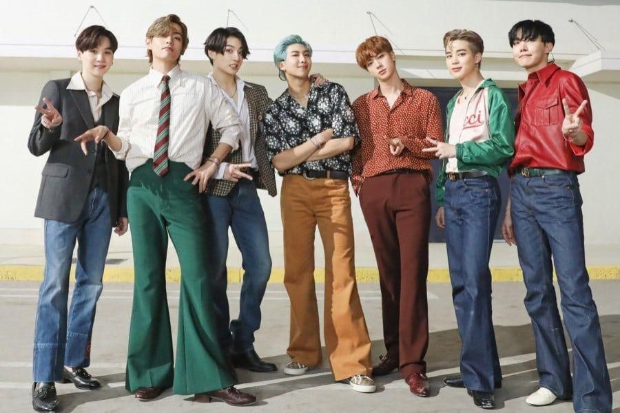 «Dynamite» de BTS prolonge sa course incroyable sur le Hot 100 de Billboard en prenant la deuxième place dans sa quatrième semaine sur le graphique