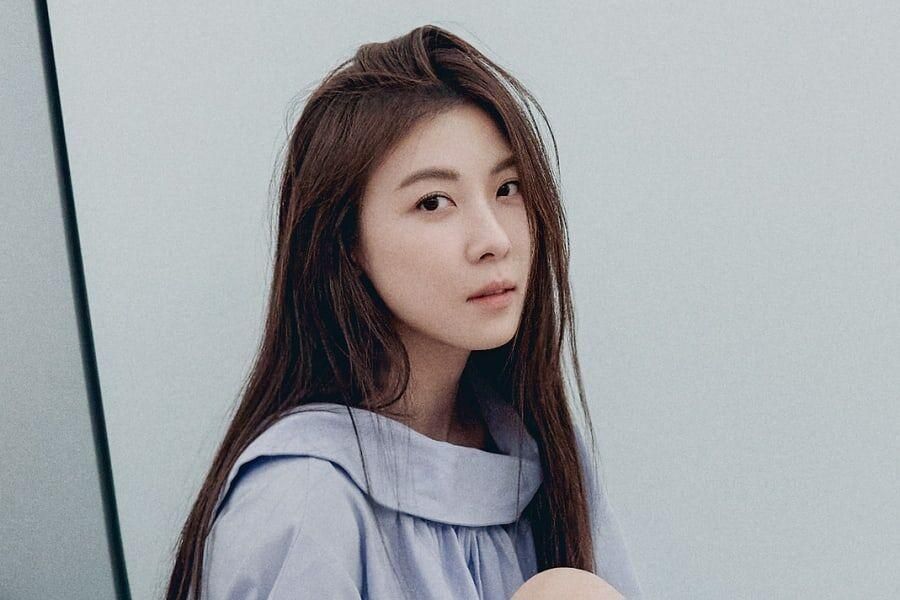 Ha Ji Won parle de se perdre dans son jeu d'acteur et d'essayer d'être plus ancrée dans le monde réel