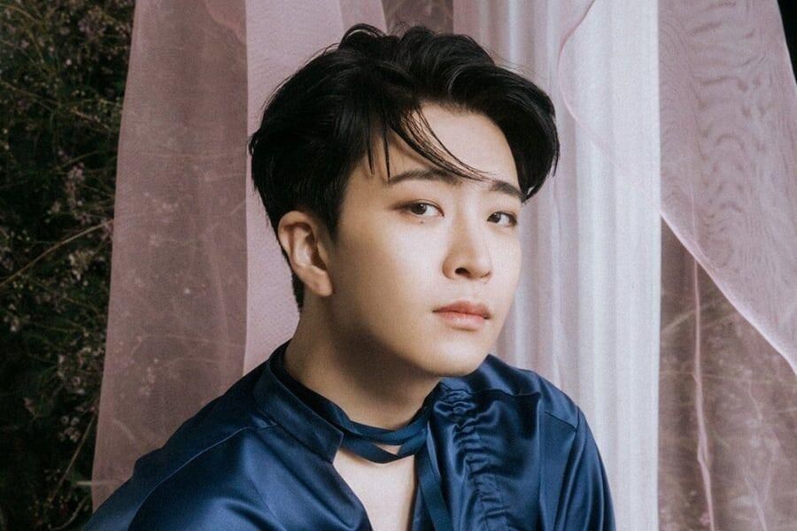 JYP publie une nouvelle déclaration concernant les allégations contre Youngjae de GOT7 après avoir rencontré son accusateur