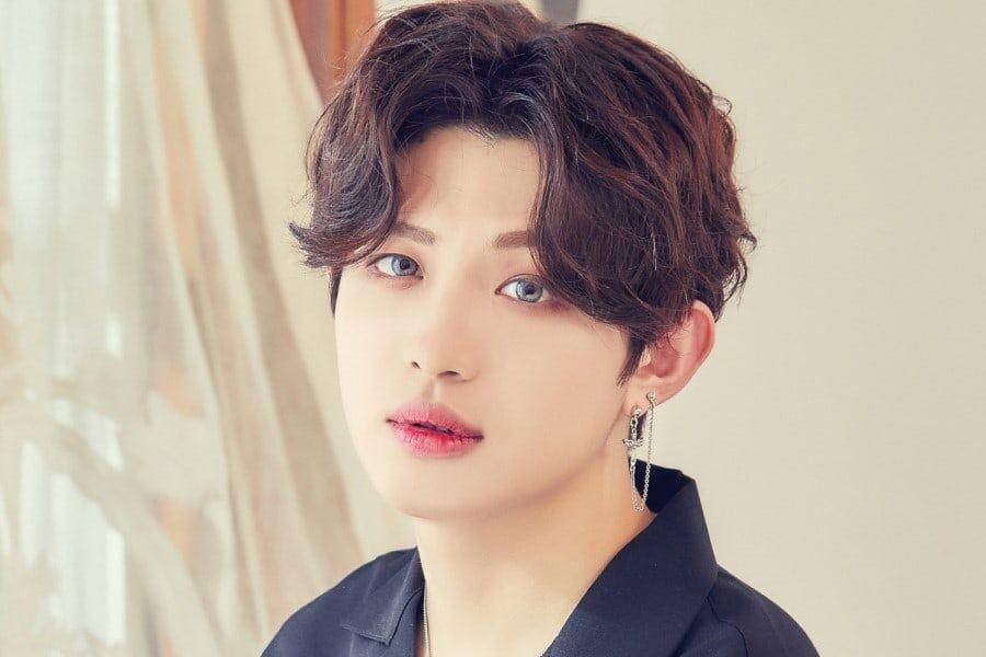 Jinhoo de UP10TION s'enrôle dans l'armée aujourd'hui