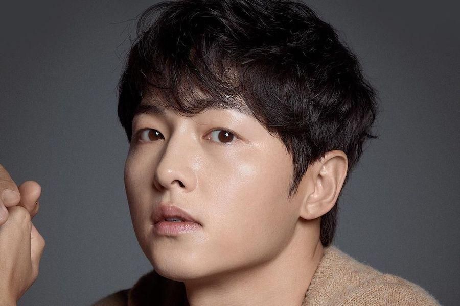 Song Joong Ki est confirmé pour accueillir 