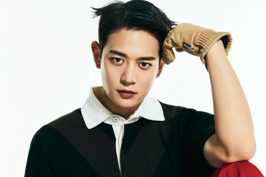 Minho choisit la chanson la plus emblématique de SHINee, explique pourquoi il a finalement rejoint Instagram, et plus