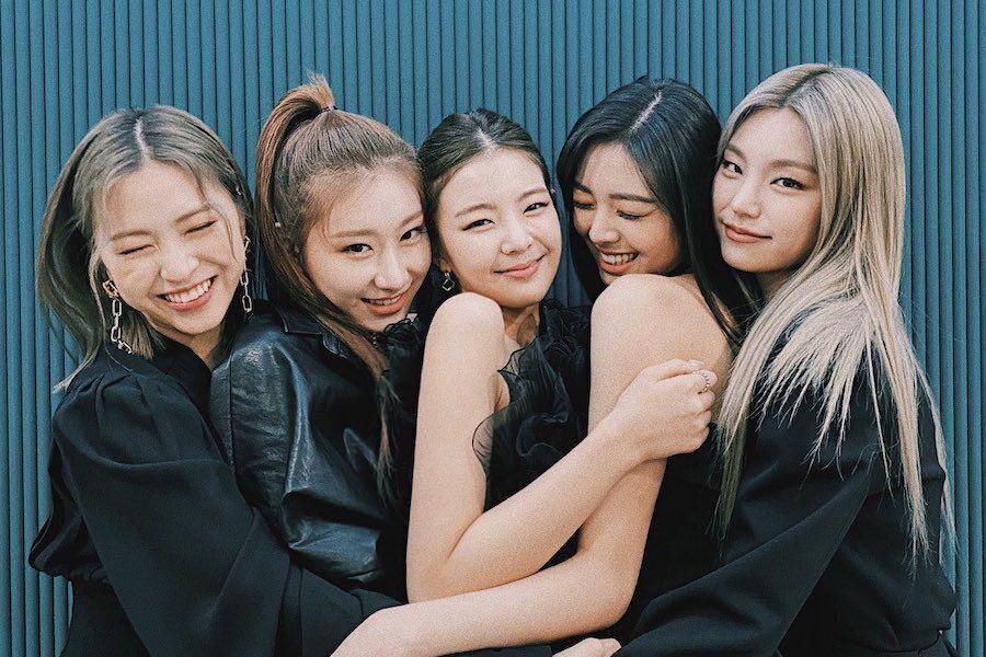 ITZY exprime son amour et sa gratitude aux fans à l'occasion de leur deuxième anniversaire