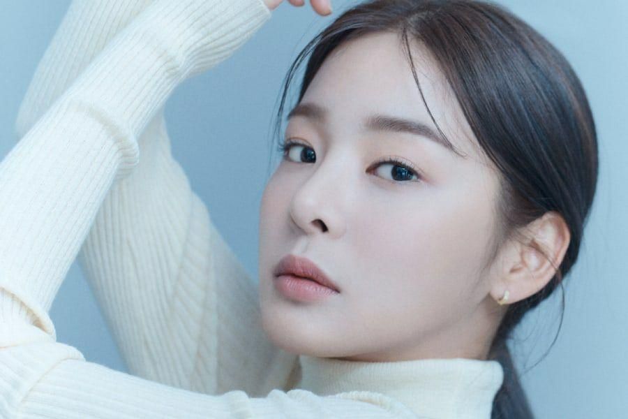 Seol In Ah parle de son travail avec Shin Hye Sun et Kim Jung Hyun sur «Mr. Queen », et plus