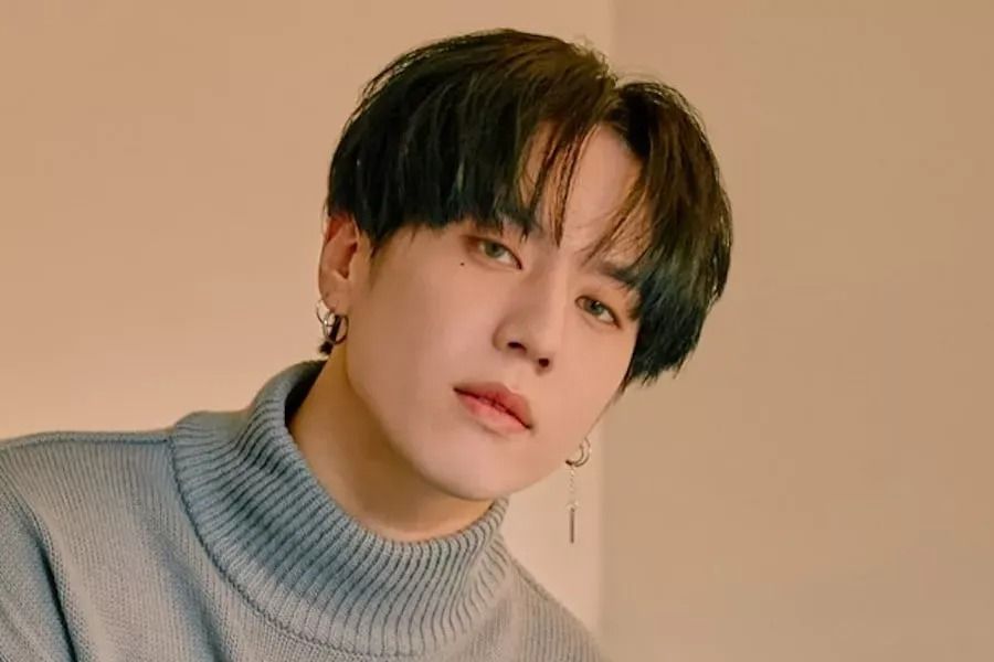 Yugyeom de GOT7 signe officiellement avec AOMG + révèle une vidéo de danse