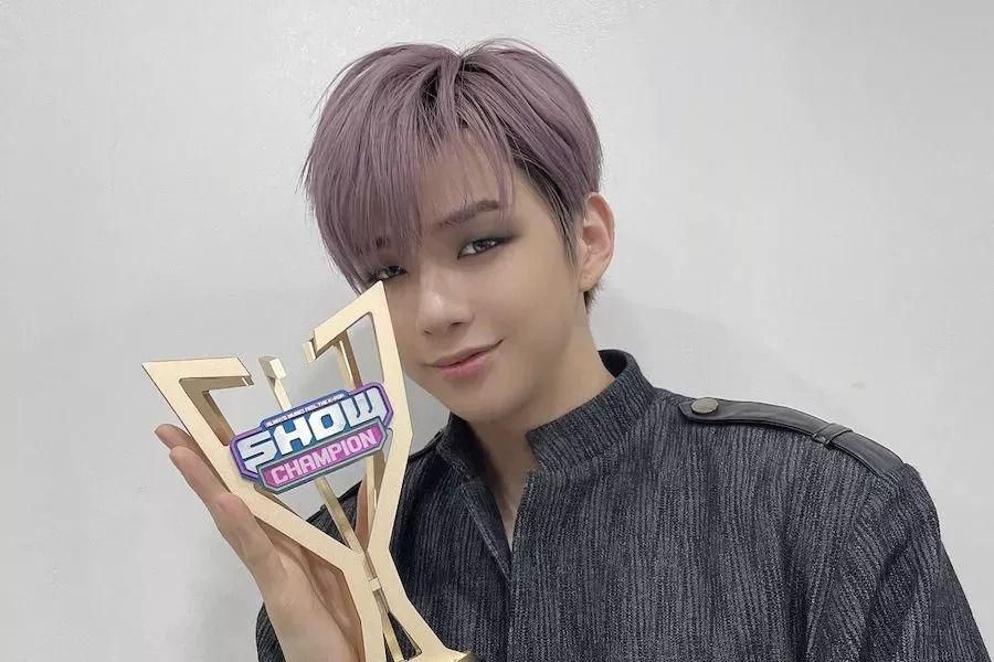 Kang Daniel obtient sa deuxième victoire avec «PARANOIA» sur «Show Champion»; performances de Dreamcatcher, ONEUS, CIX et plus