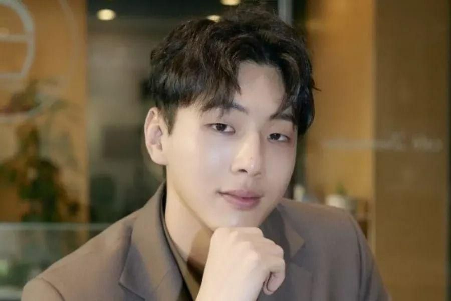 Ji Soo partage une lettre d'excuses manuscrite en réponse aux allégations de violence à l'école