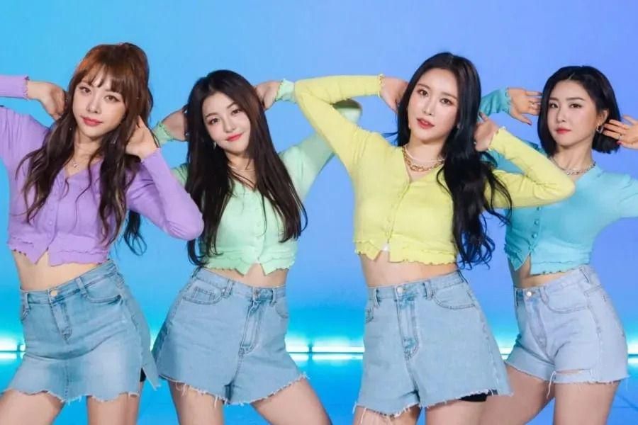 Brave Girls présente le premier look de leur bâton lumineux officiel