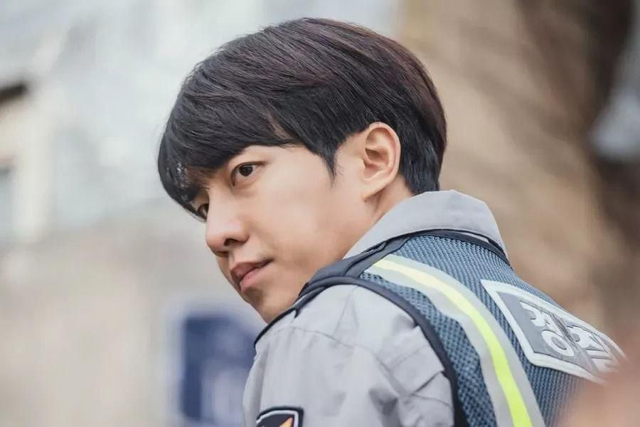 Lee Seung Gi fait une transformation effrayante pour l'affiche de l'épisode spécial de «Mouse»