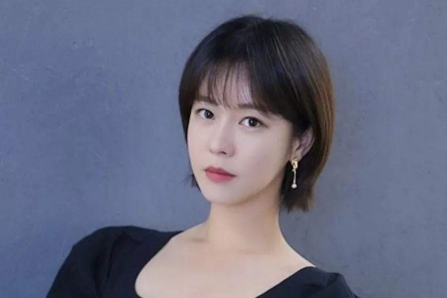 Kyung Soo Jin parle de son travail avec Kwon Hwa Woon et Lee Seung Gi + Coupe de cheveux pour «Mouse»