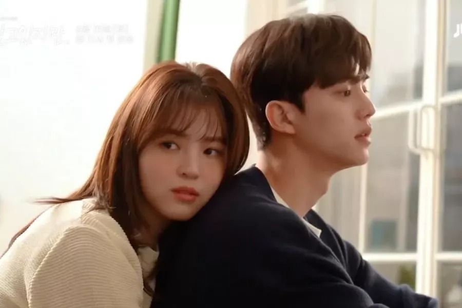 Song Kang et Han So Hee forment un couple parfait dans les coulisses de 