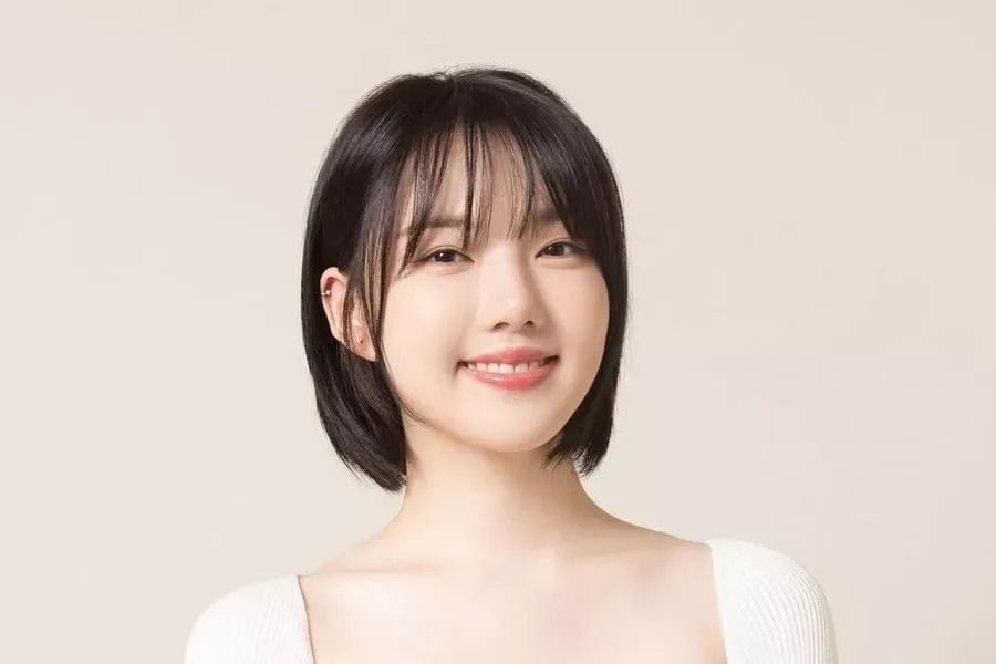 Yerin signe avec une nouvelle agence après le départ de GFRIEND de Source Music