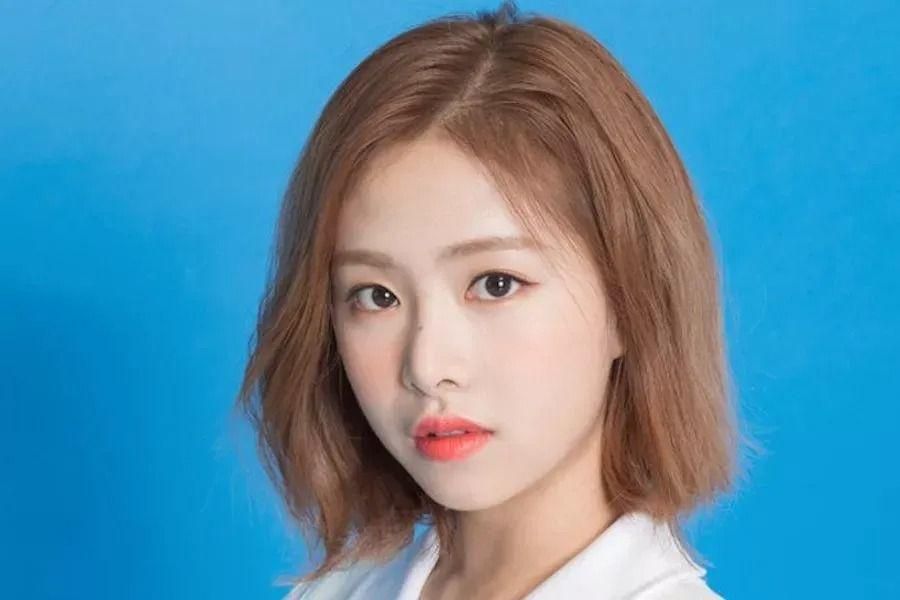 Chaewon d'APRIL répond à la publication Instagram de l'ancien membre Hyunjoo