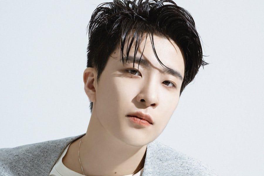 Youngjae de GOT7 partage ses plans pour la sortie d'un album solo cette année