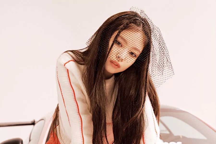 Jennie de BLACKPINK parle d'être le visage de la campagne mondiale de Chanel, d'assister à la Fashion Week de Paris, etc.