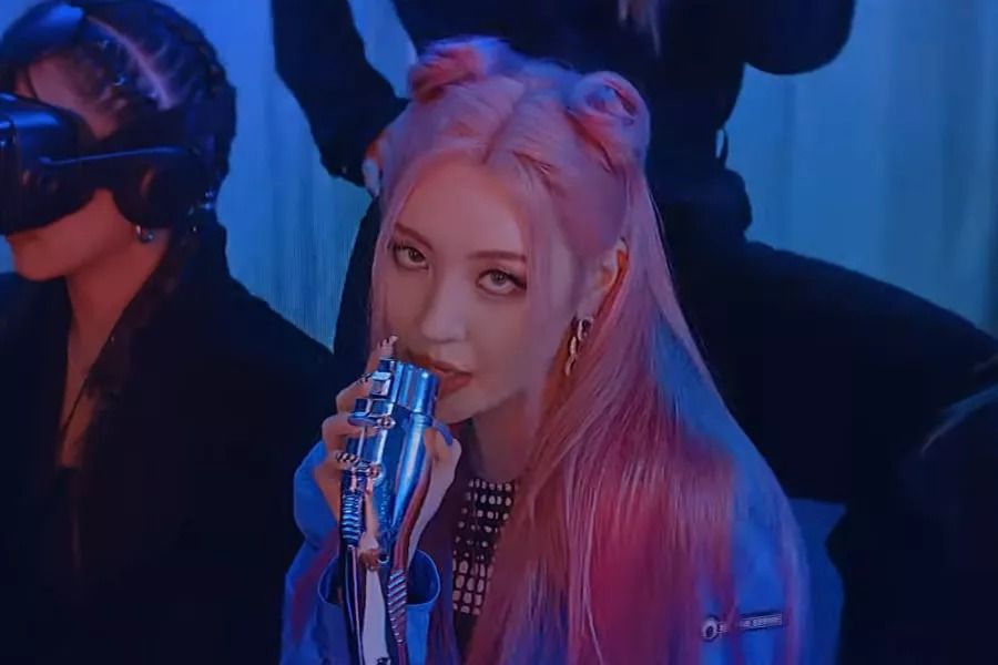 Sunmi dégage une énergie unique dans le clip de 