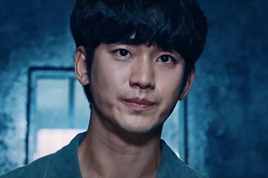 Kim Soo Hyun traverse l'enfer en prison dans un nouveau teaser fascinant pour 