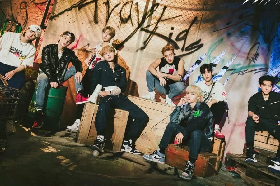 Stray Kids surprend les fans avec un aperçu mystérieux et une date pour 