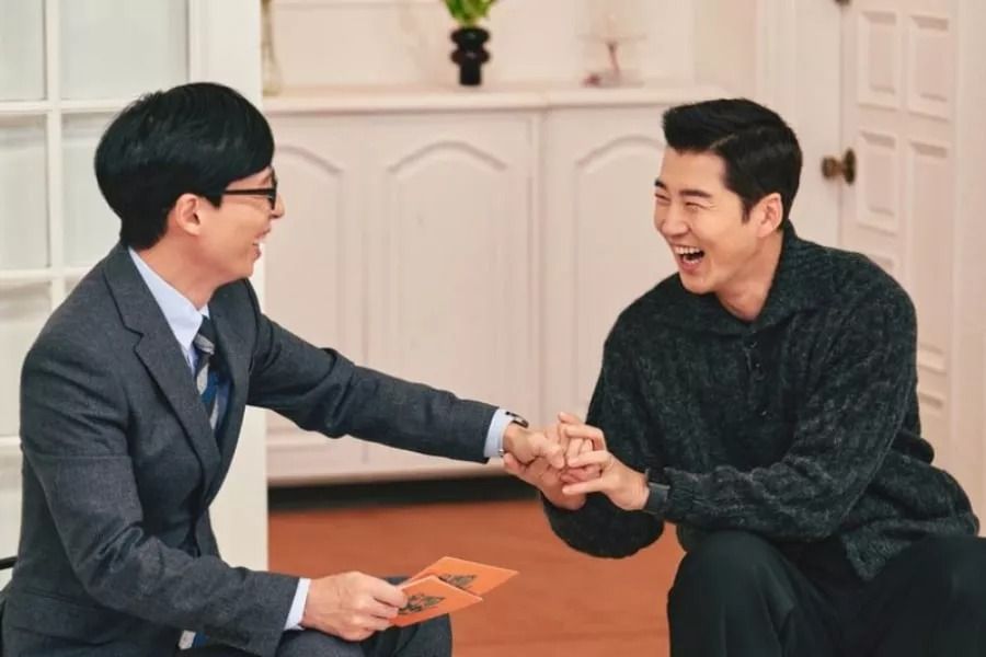 Yoon Kye Sang parle de sa vie de couple et de ses projets de mariage dans 