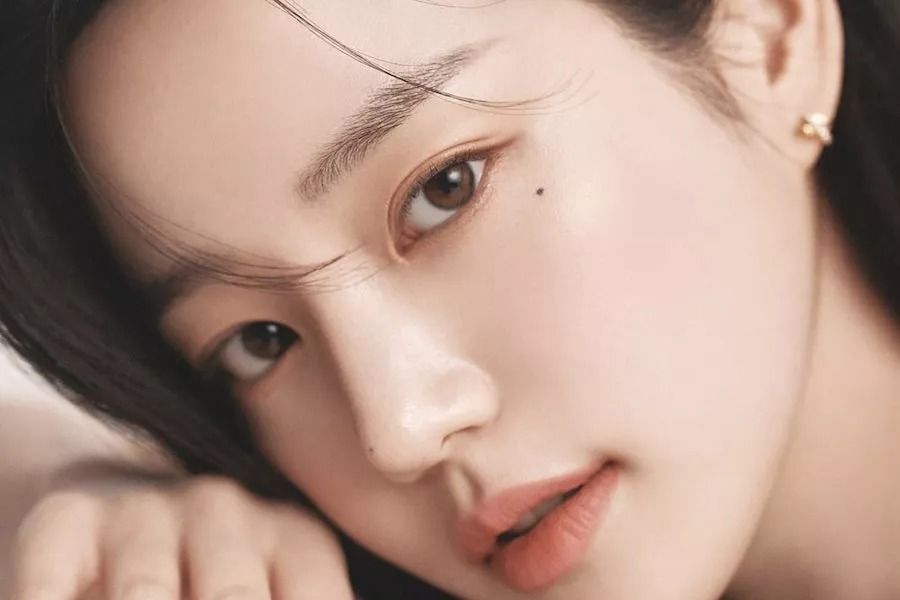 Lee Yoo Bi confirmé que le film d'amour sera entièrement tourné à New York