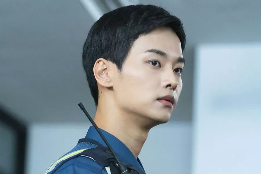Cha Hak Yeon se transforme en un officier de police honnête dans le prochain drame 