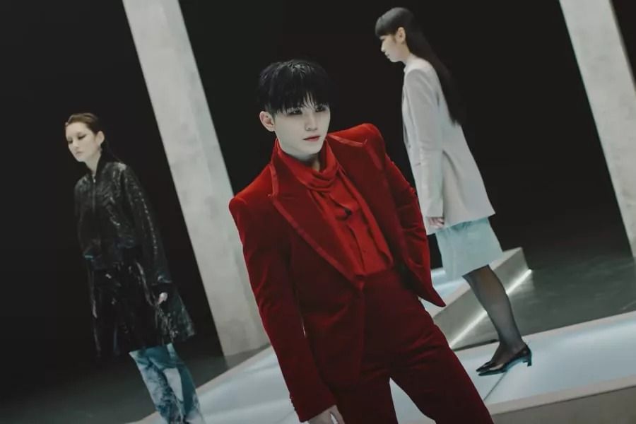 Woozi de SEVENTEEN en tête des charts iTunes dans le monde avec sa première mixtape solo 