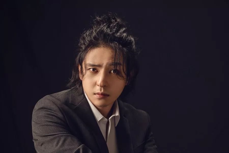 L'ancien membre des Super Junior, Kim Ki Bum, signe avec une nouvelle agence pour poursuivre ses activités d'acteur