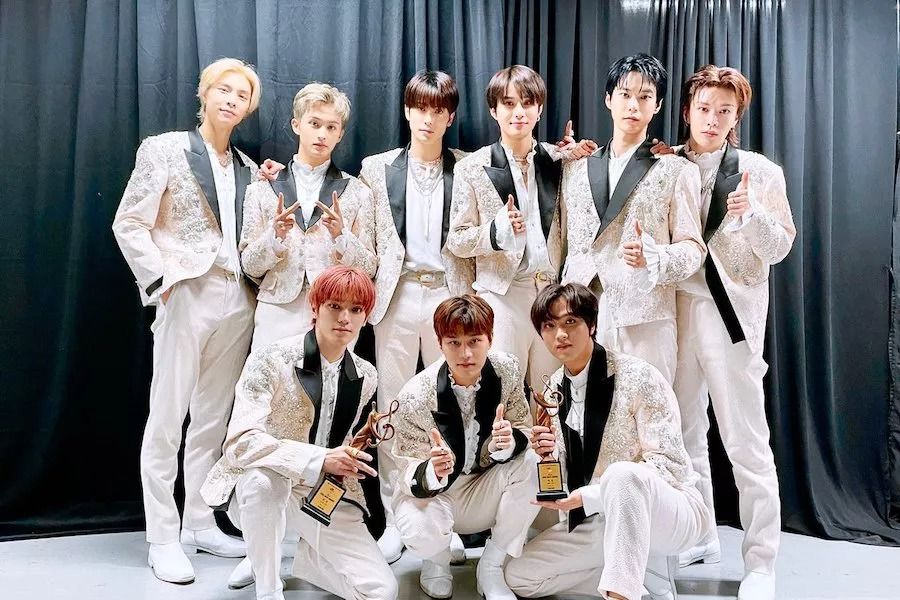 NCT 127 remporte son premier Daesang en carrière aux 31e Seoul Music Awards