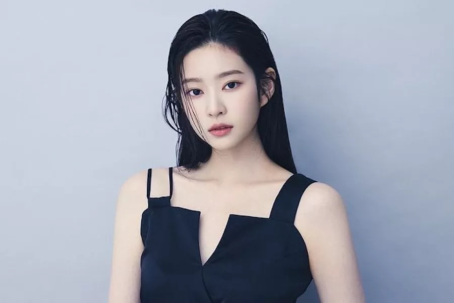 Kim Min Ju d'IZ*ONE a reçu un diagnostic de COVID-19