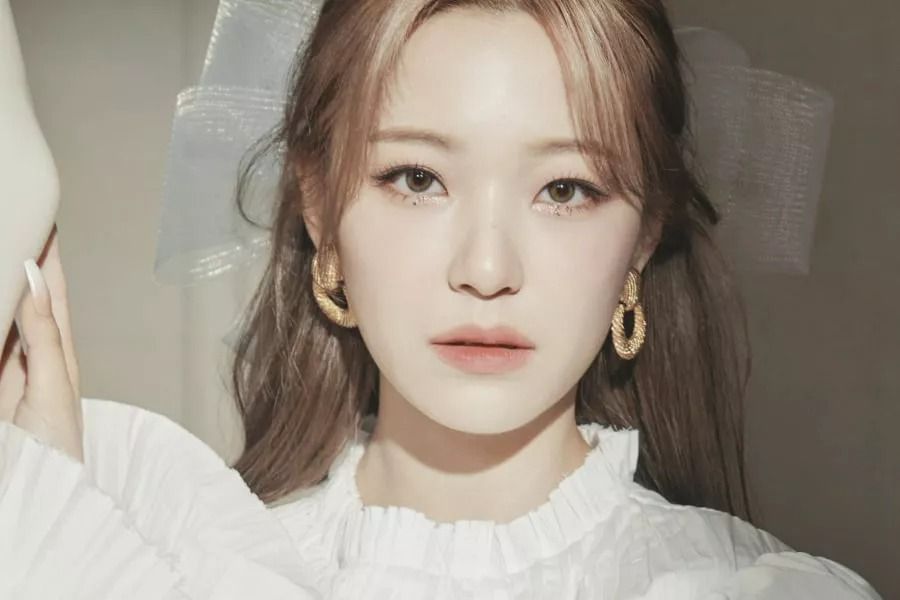 Baek Ji Heon de fromis_9 suspendra temporairement ses activités en raison de problèmes de santé