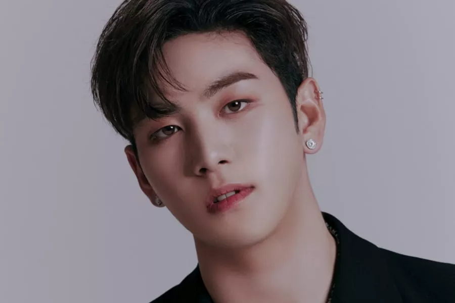 Baekho teste positif au COVID-19