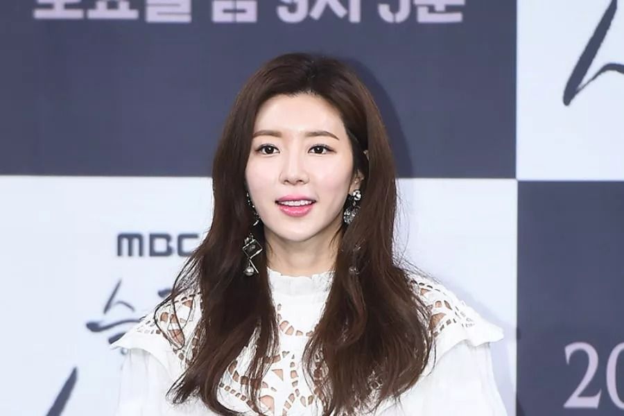 Park Han Byul révélé être enceinte de son deuxième enfant