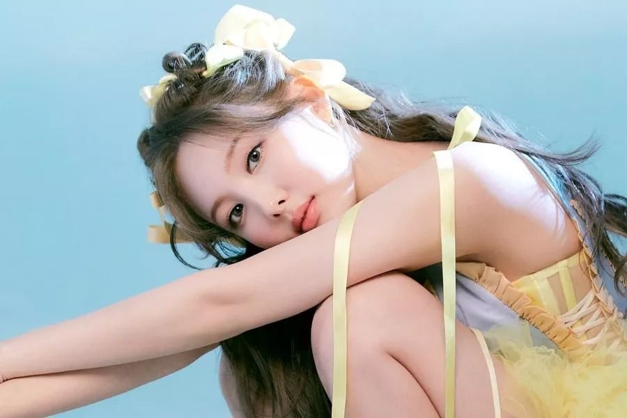 Nayeon de TWICE devient le premier soliste de K-Pop à entrer dans le Top 10 du Billboard 200 + 