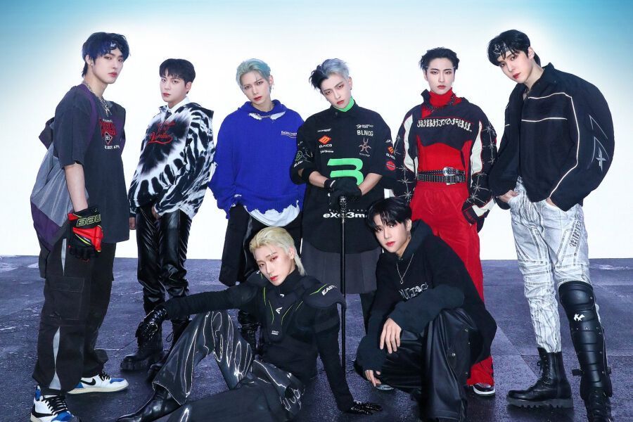 ATEEZ bat son propre record avec plus de 1,1 million de précommandes pour 