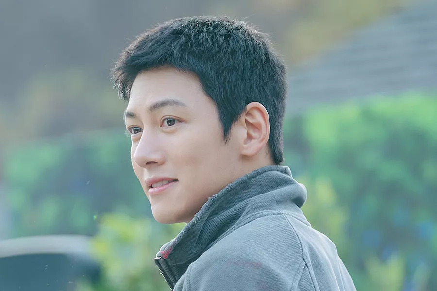 Ji Chang Wook parle de son personnage fatigué du monde dans 