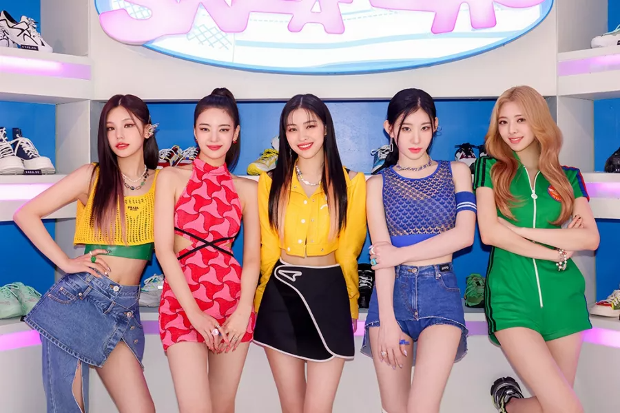 ITZY passe sa 2ème semaine au Billboard 200 avec 