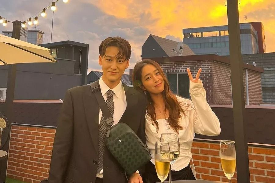 Kim Bum et Lee Min Jung profitent de la jolie réunion de 