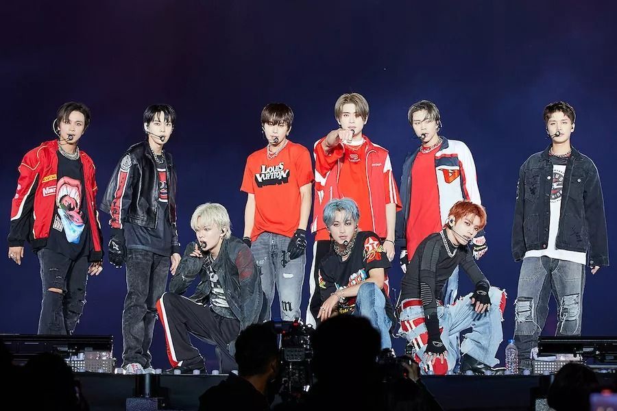 Exclusif: NCT 127 continue de monter alors qu'il prend le contrôle du stade olympique de manière explosive avec 