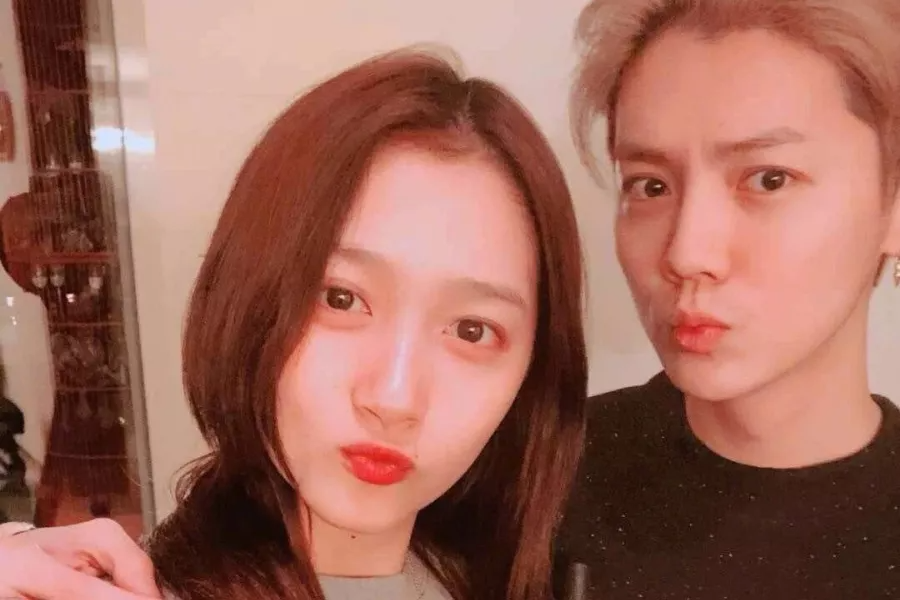 L'ancien membre d'EXO, Luhan, aurait enregistré son mariage + le père de la mariée dément les rumeurs