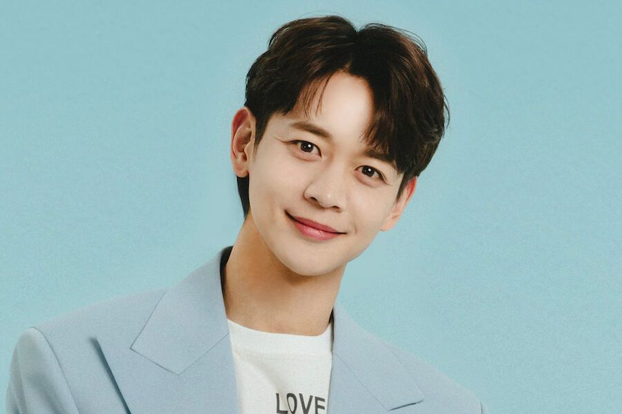 Minho de SHINee a confirmé la sortie de son premier album solo