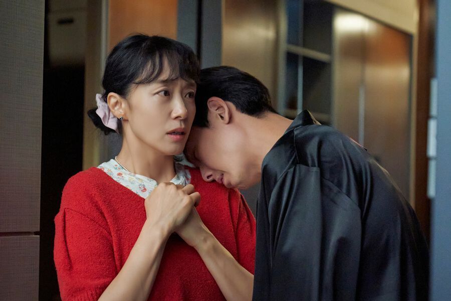 Jeon Do Yeon et Jung Kyung Ho se rapprochent de manière inattendue dans 