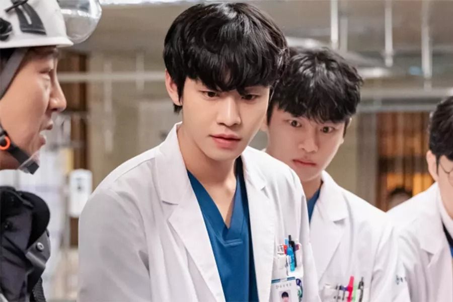 Ahn Hyo Seop se fige en voyant un patient inattendu dans 