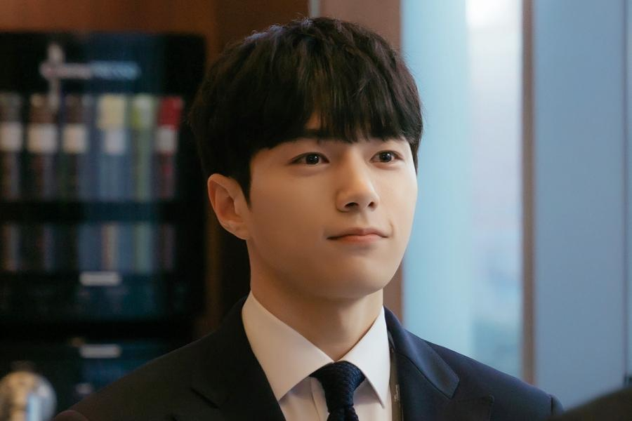 Kim Myung Soo d'INFINITE est un brillant comptable avec un agenda caché dans le nouveau drame 