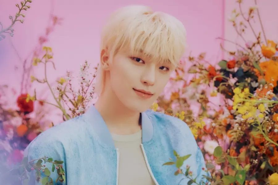 Dino de SEVENTEEN annonce une mixtape solo + publie le premier teaser de 