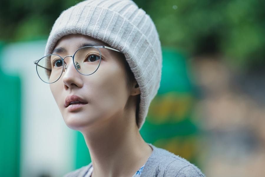 Park Min Young se prépare rigoureusement à jouer le rôle d'un patient atteint d'un cancer dans un nouveau drame de vengeance