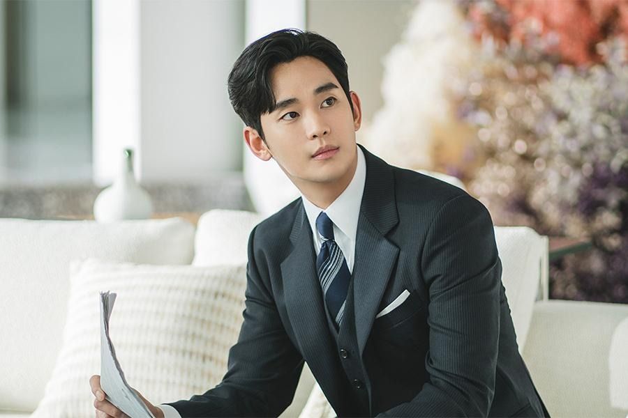 Kim Soo Hyun parle de sa collaboration avec Kim Ji Won dans le prochain drame 