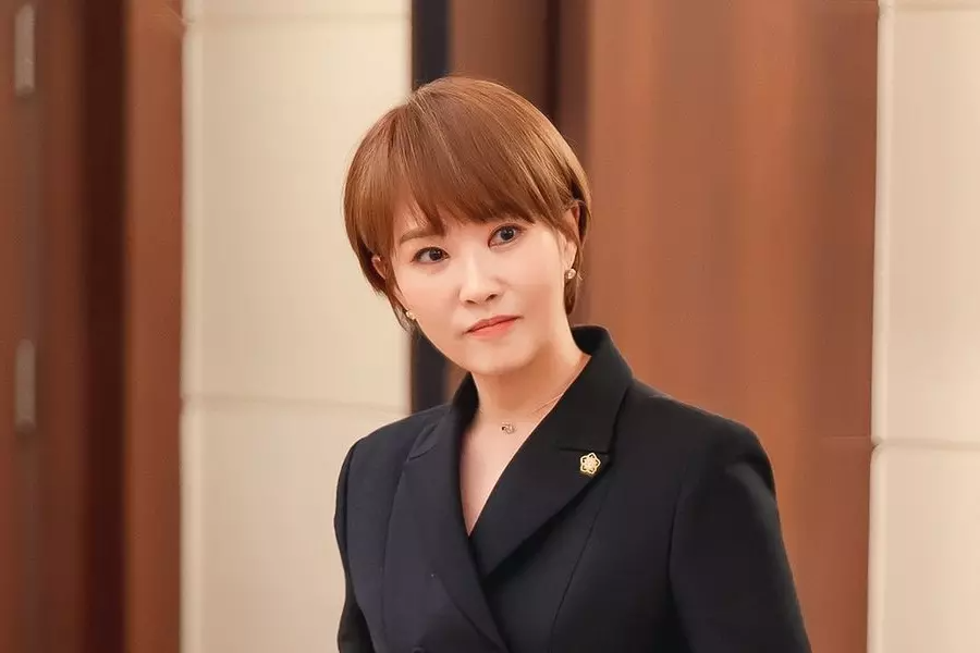 Kim Sun Ah est une avocate star avec un agenda caché dans 