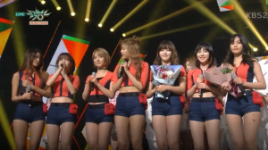 AOA obtient sa troisième victoire avec "Good Luck" dans "Music Bank", performances de Jonghyun, MONSTA X, TWICE et plus