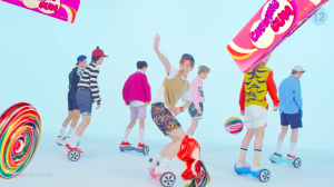 [Mise à jour] NCT Dream partage une deuxième vidéo de teaser pour ses débuts avec "Chewing Gum"